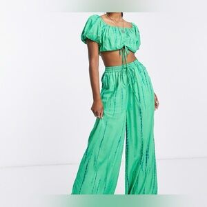 Violet Romance Puff Sleeve Women's Top